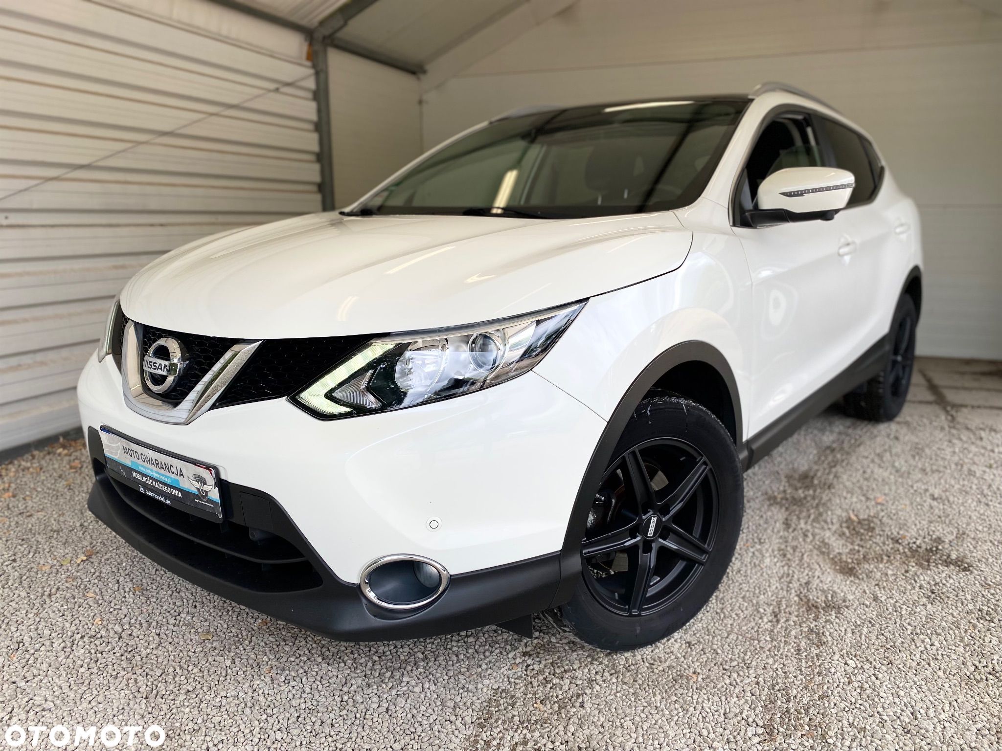 Nissan Qashqai 1.5 dCi Tekna EU6 - 1