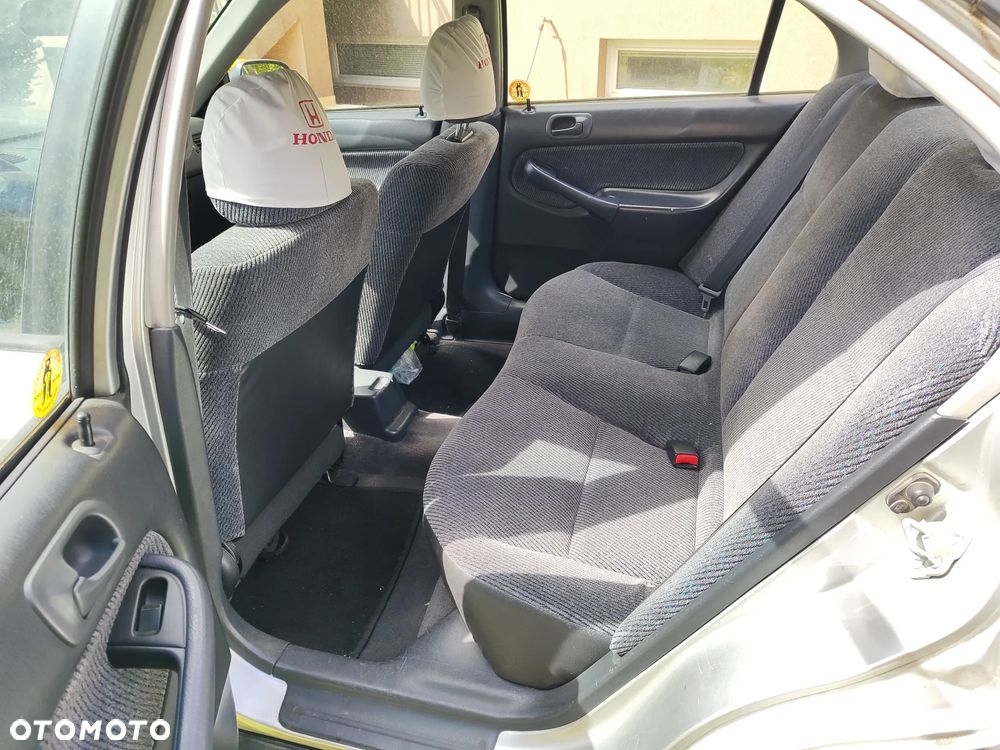 Honda Civic - 4