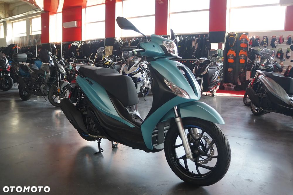 Piaggio Medley - 8