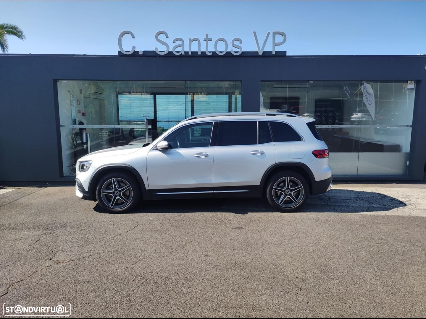 Mercedes-Benz GLB 220 d 4Matic AMG Line - 2