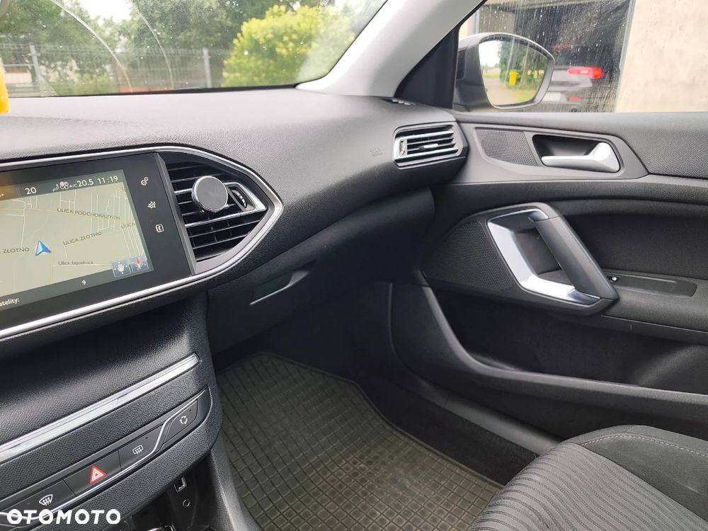 Peugeot 308 1.6 BlueHDi Active S&S - 14