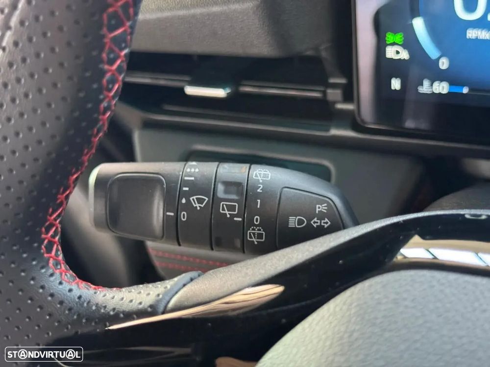 Ford Puma 1.0 EcoBoost MHEV ST-Line X — fotografia 13