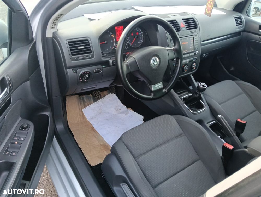 Volkswagen Golf 1.9 TDI GT Sport - 13