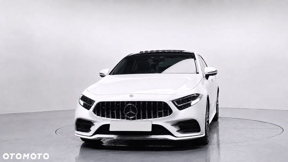 Mercedes-Benz CLS - 2