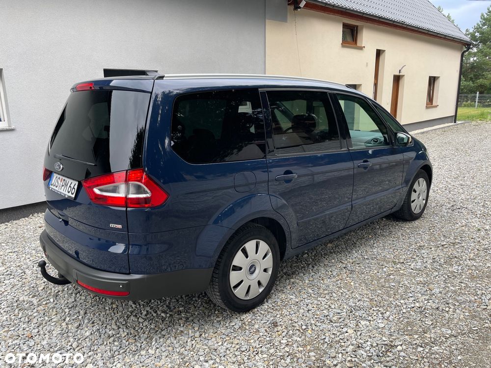 Ford Galaxy 2.0 TDCi DPF Business Edition - 8