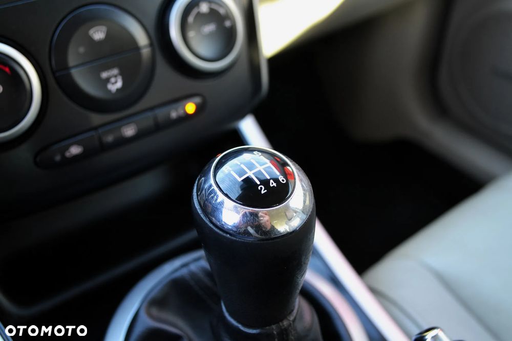 Mazda CX-7 2.2 CD Sport - 23