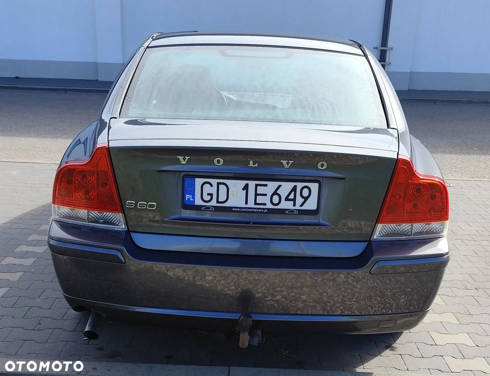 Volvo S60 2.4 Rubin - 9