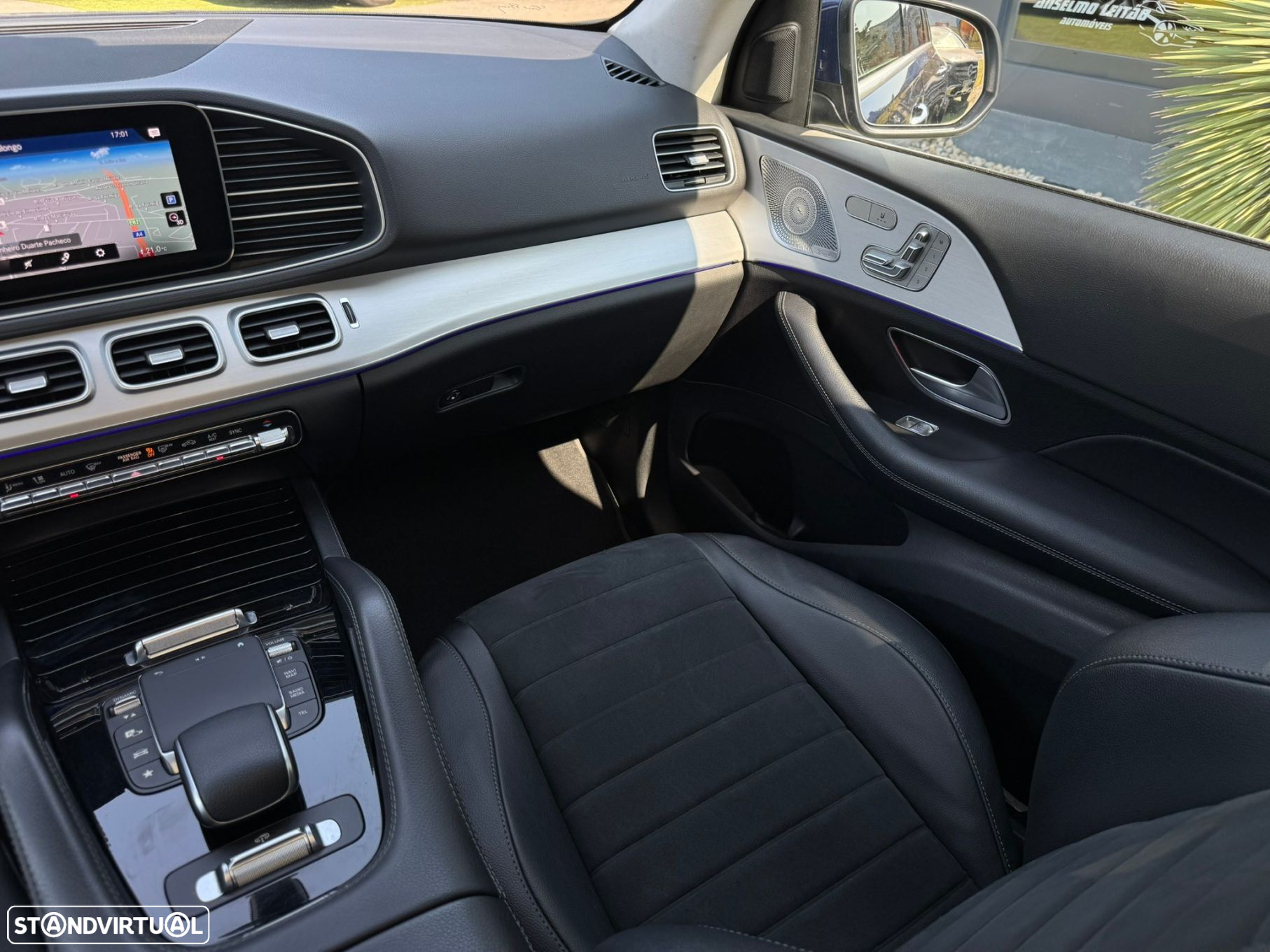 Mercedes-Benz GLE 300 d 4Matic - 32