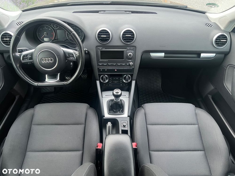 Audi A3 Sportback 2.0 TDI DPF quattro Ambition - 7