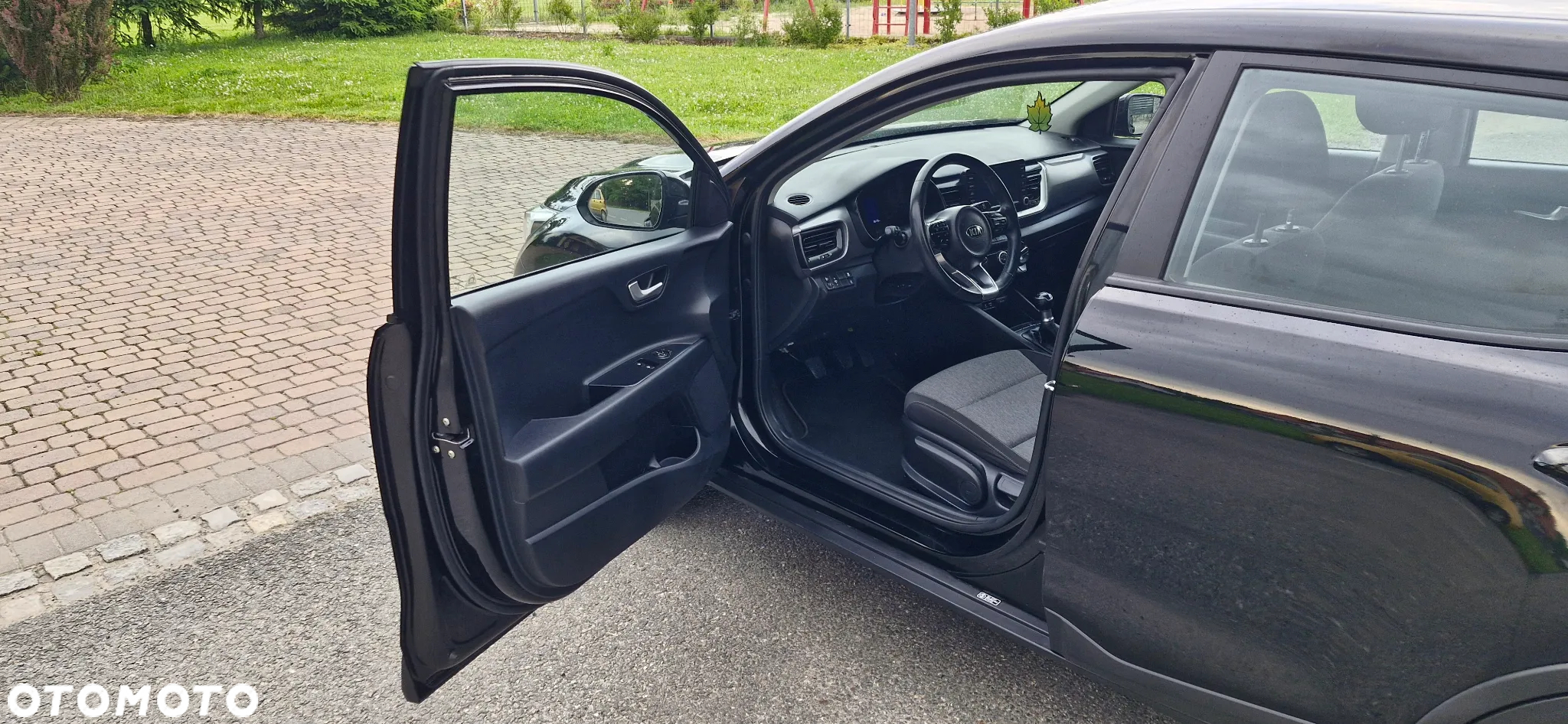Kia Stonic 1.2 Dream-Team Edition - 19