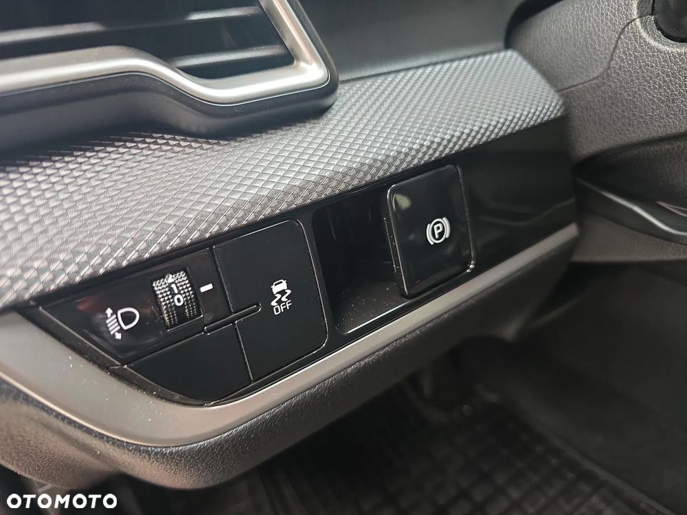 Kia Sportage - 12