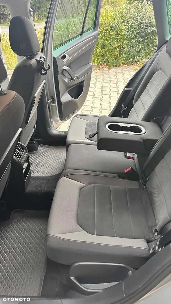Volkswagen Golf Sportsvan VII SV 1.5 TSI ACT Comfortline - 17