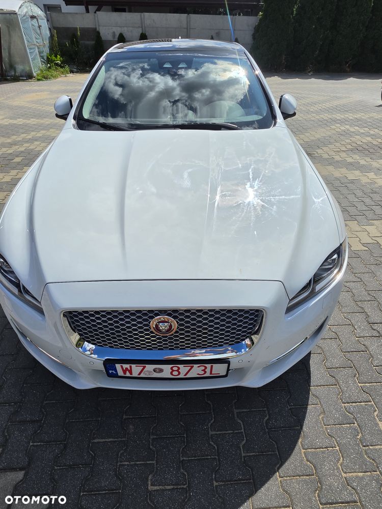Jaguar XJ 3.0 T LWB Premium Luxury - 7