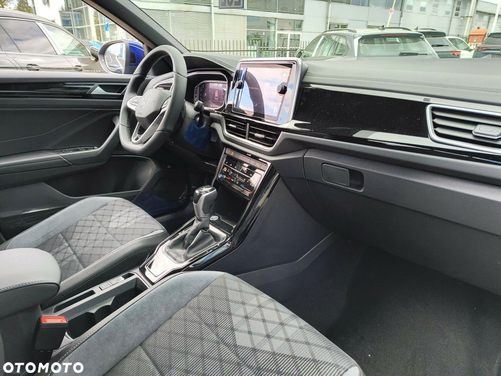 Volkswagen T-Roc 1.5 TSI R-Line Plus DSG - 10
