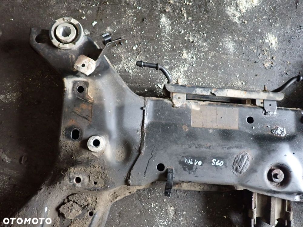 SANKI WÓZEK KOŁYSKA PRZÓD VOLVO S60 II 2.5 T5 B5254T5 - 7