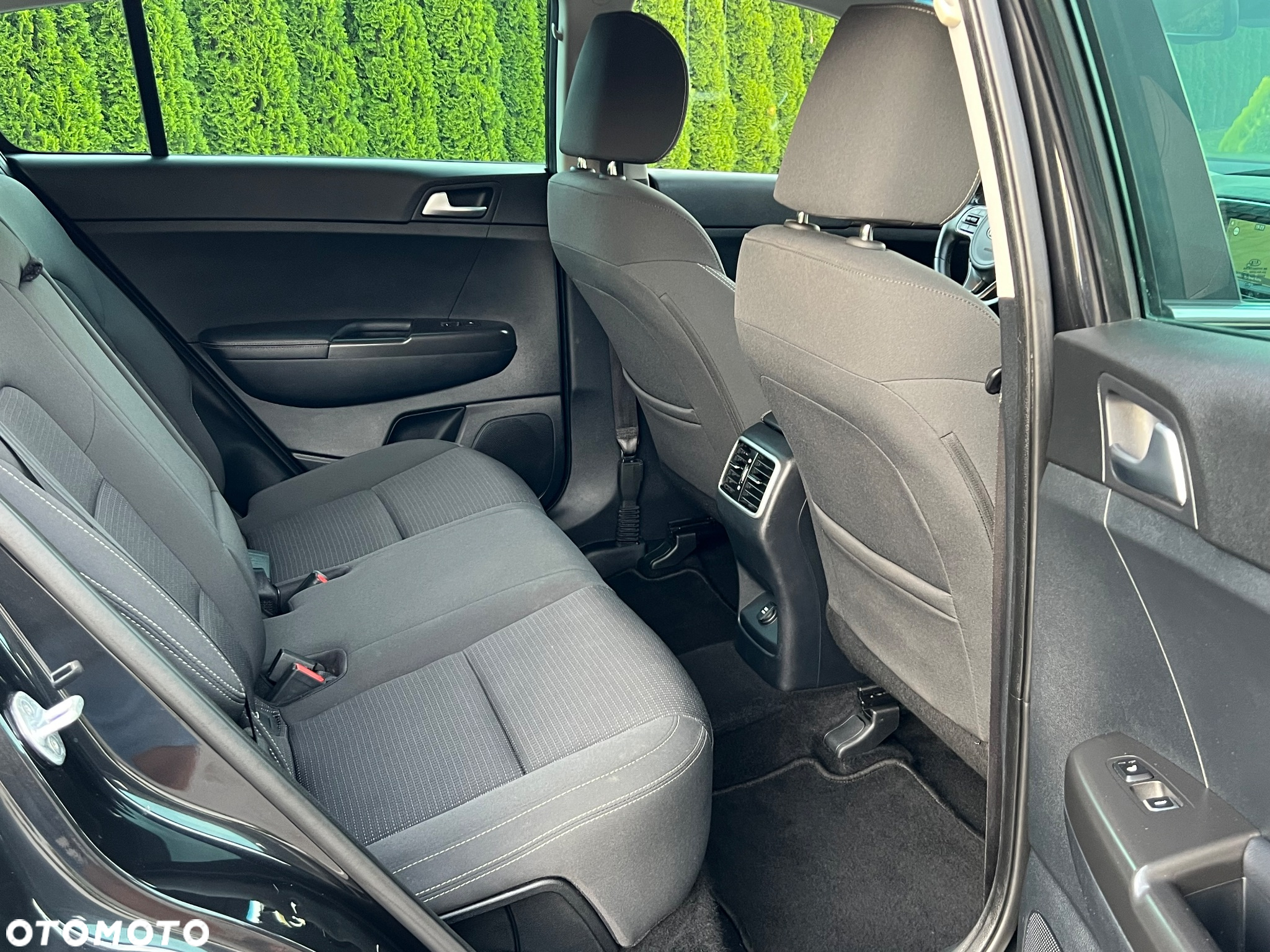 Kia Sportage 1.6 T-GDI L Business Line Plus 2WD - 26