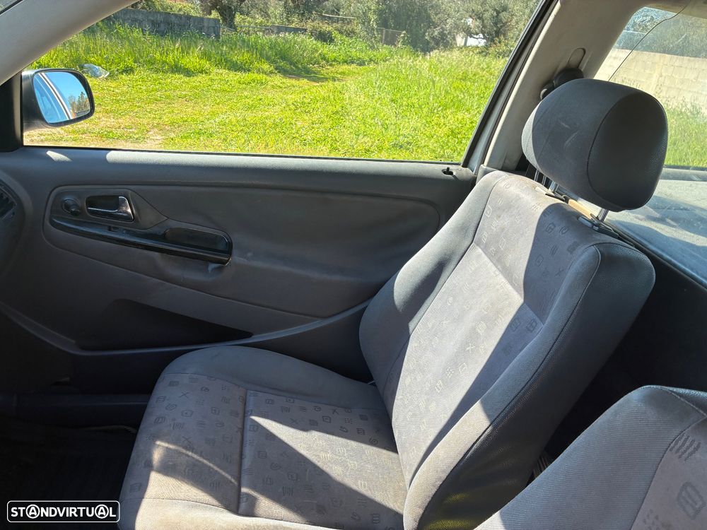 SEAT Ibiza 1.9 SDi Passion - 11