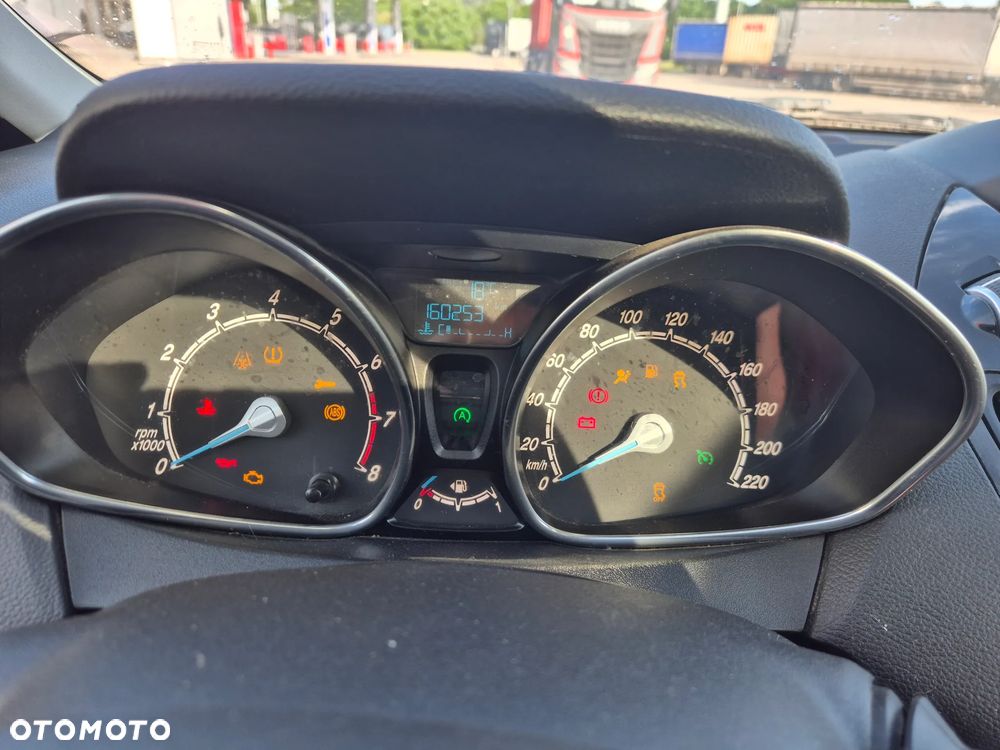 Ford B-MAX - 21