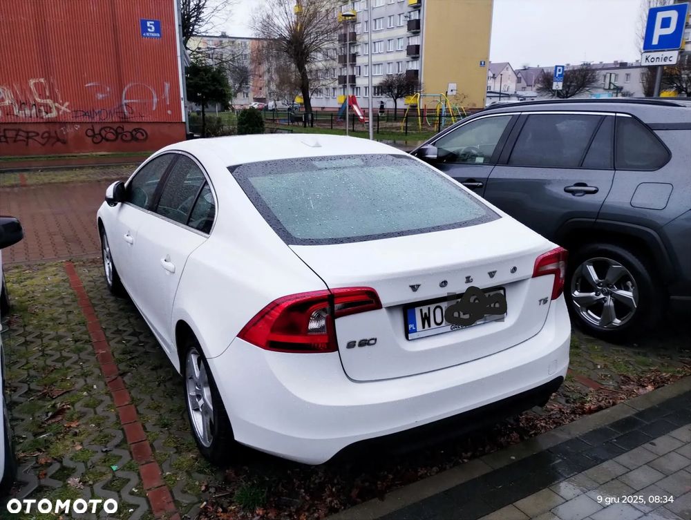 Volvo S60 ver-2-5-t5 - 1