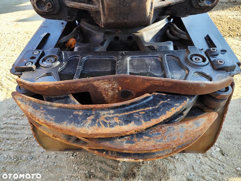 Liebherr R 926 LC Litronic - 12