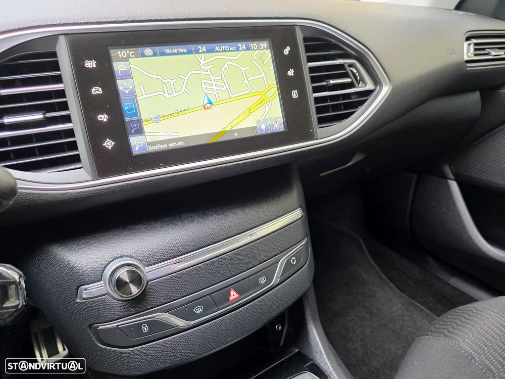 Peugeot 308 1.6 BlueHDi Style - 33