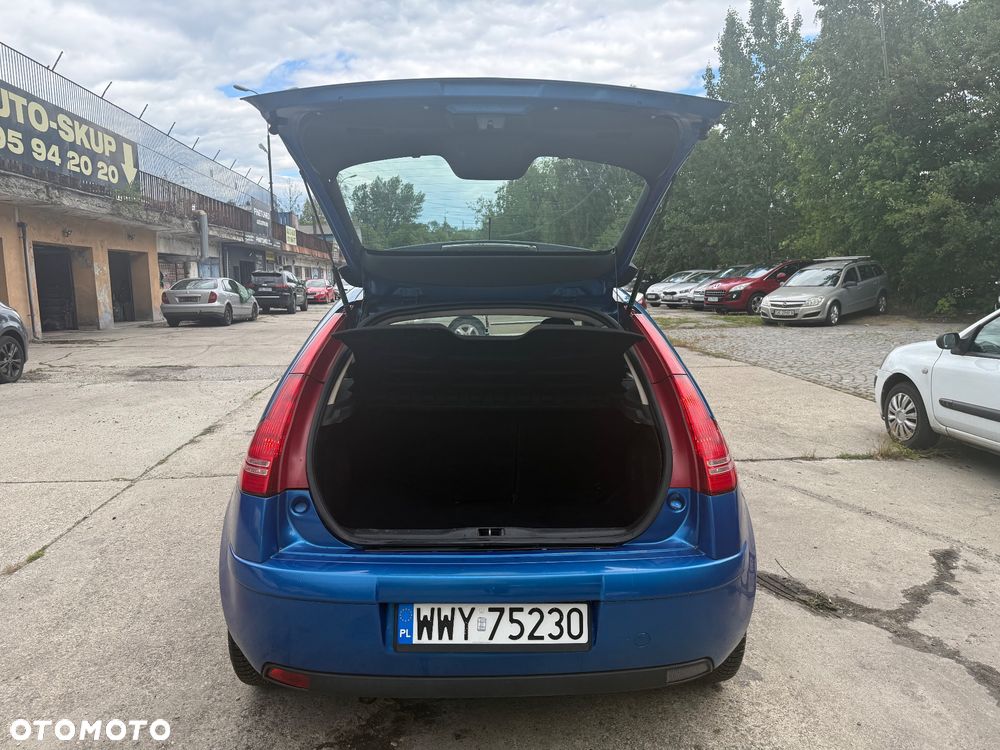 Citroën C4 1.6 HDi My Way - 16