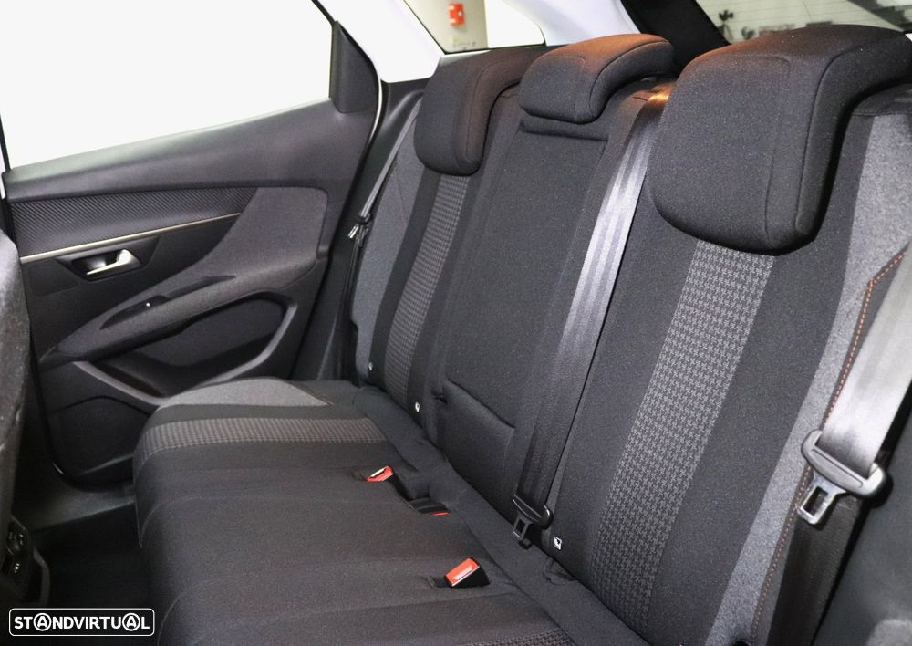 Peugeot 3008 1.6 BlueHDi Style EAT6 - 5