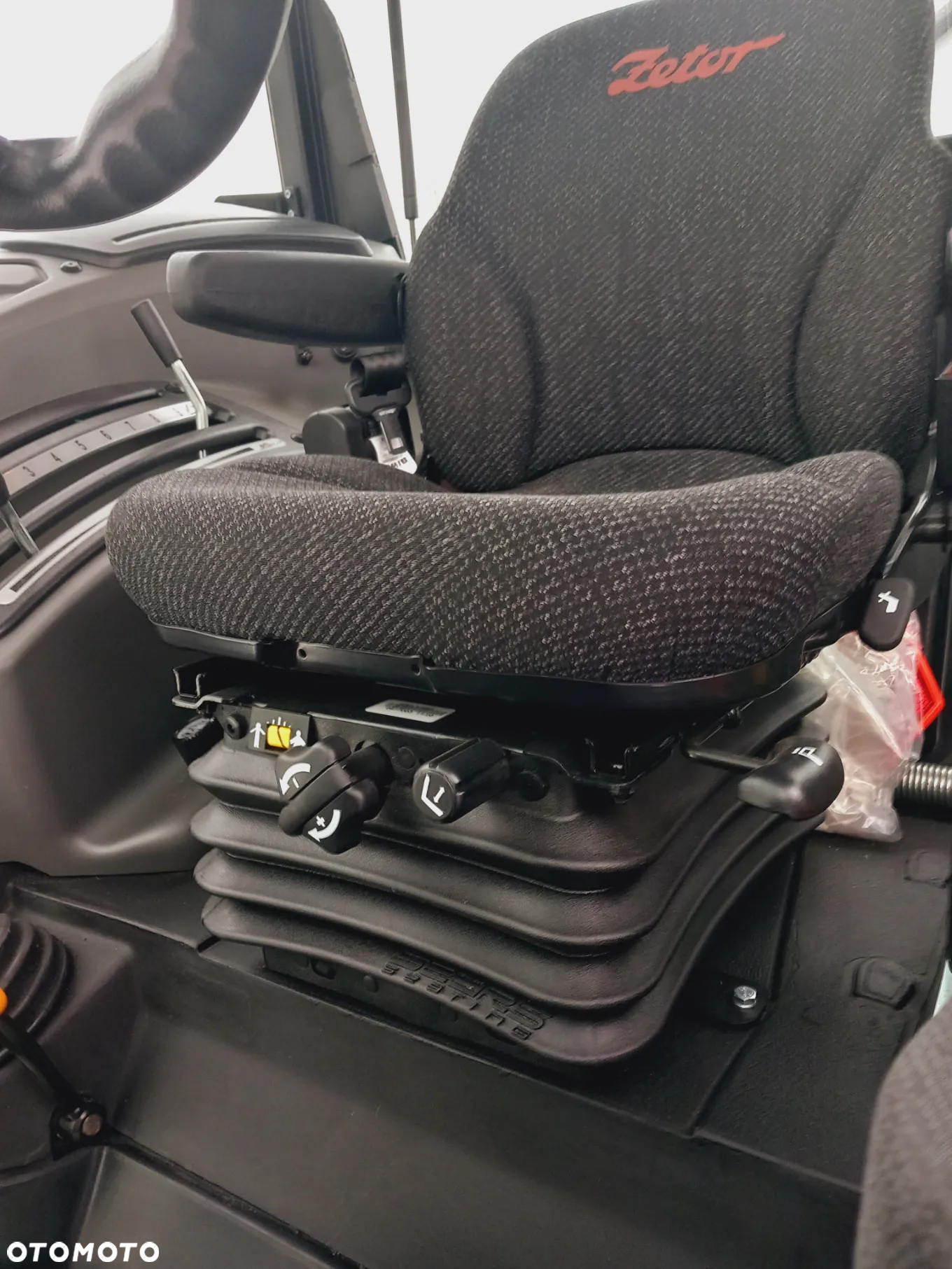 Zetor Proxima CL 90 bez AdBlue - 17