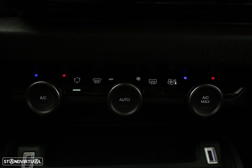 Citroën C4 1.2 PureTech Plus - 13