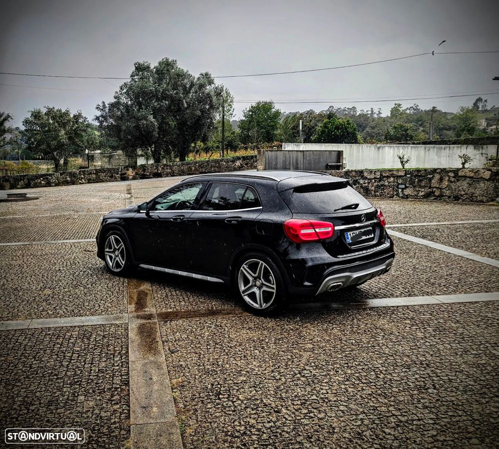 Mercedes-Benz GLA 200 7G-DCT AMG Line - 4