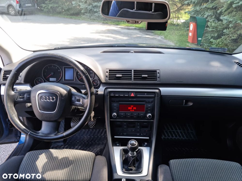 Audi A4 Avant - 8