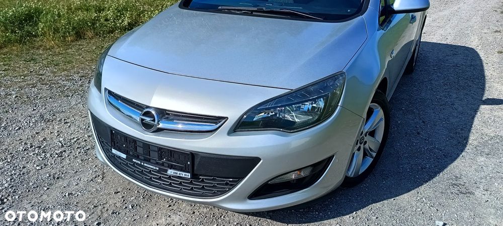 Opel Astra 1.4 Selection - 19