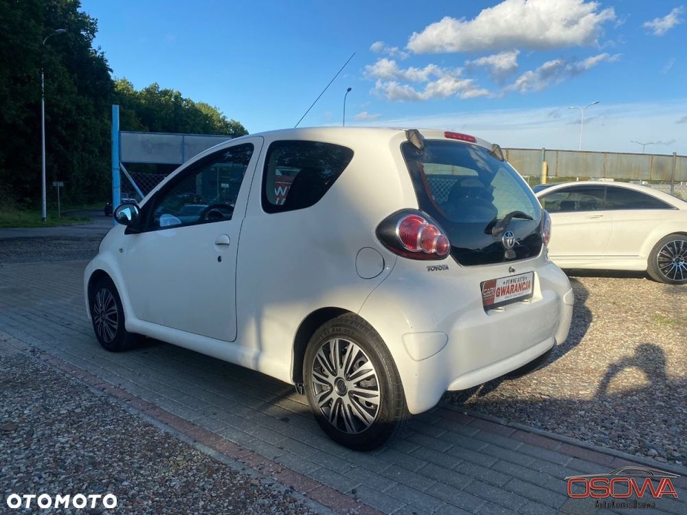 Toyota Aygo - 10