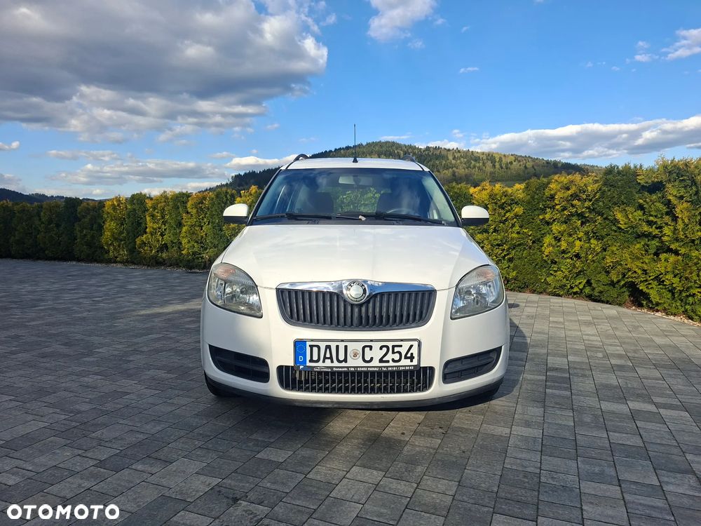 Skoda Roomster 1.4 16V Style PLUS EDITION - 4