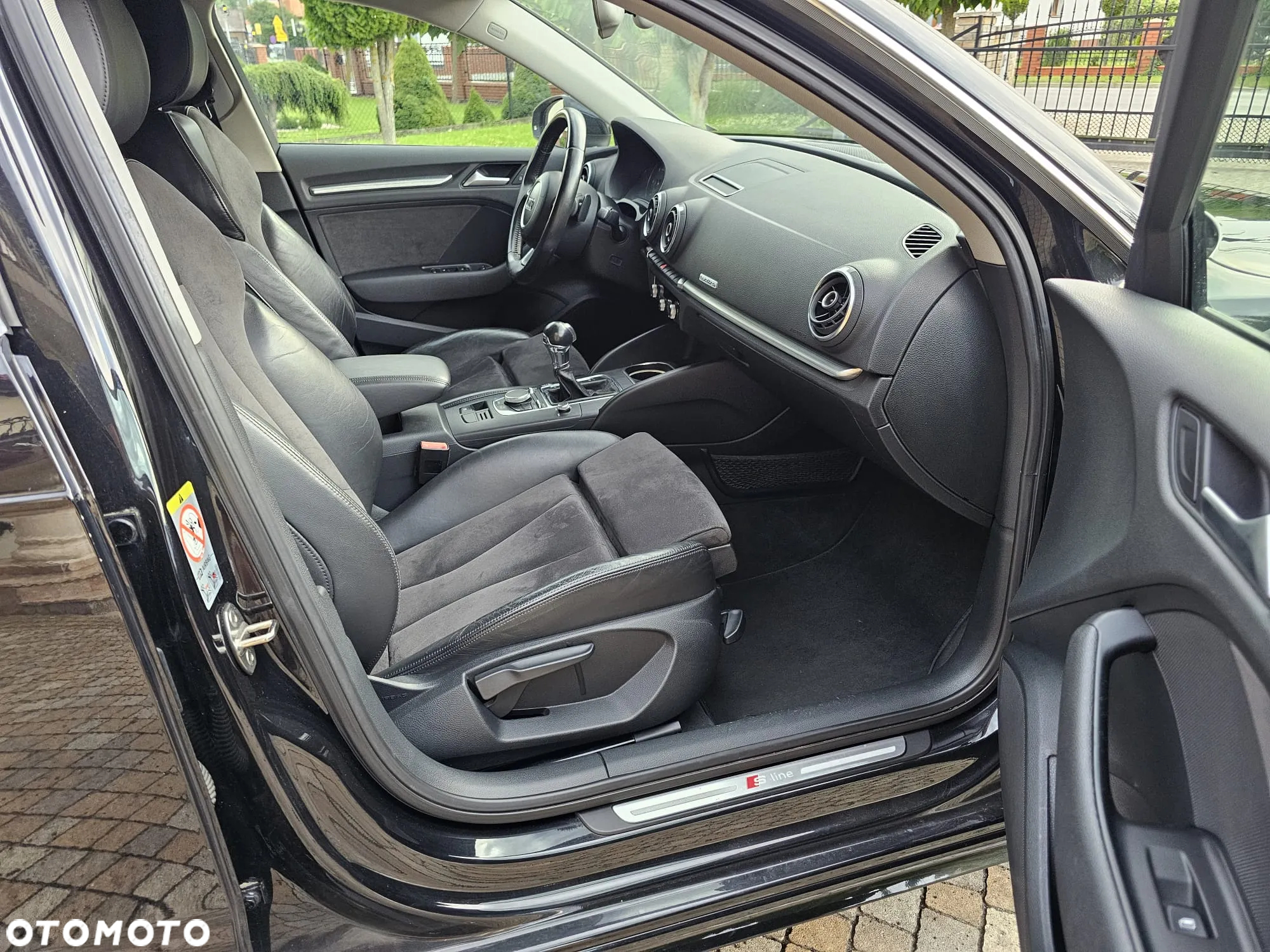 Audi A3 2.0 TDI Sportback (clean diesel) quattro S tronic S line Sportpaket - 27