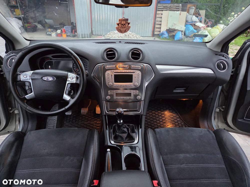 Ford Mondeo 2.0 TDCi Titanium - 12