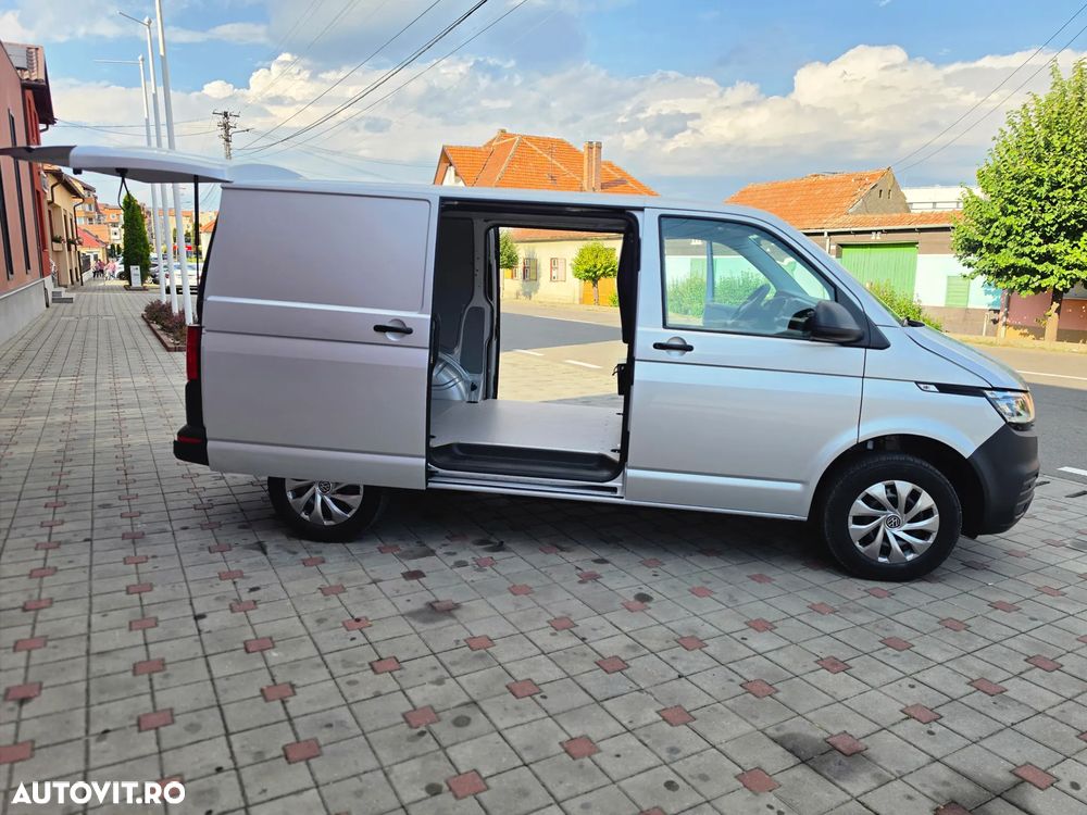 Volkswagen Transporter 2.0 TDI 110 kW KR Highline 4M - 6