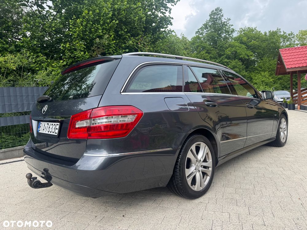 Mercedes-Benz Klasa E 220 CDI BlueEff Avantgarde - 11
