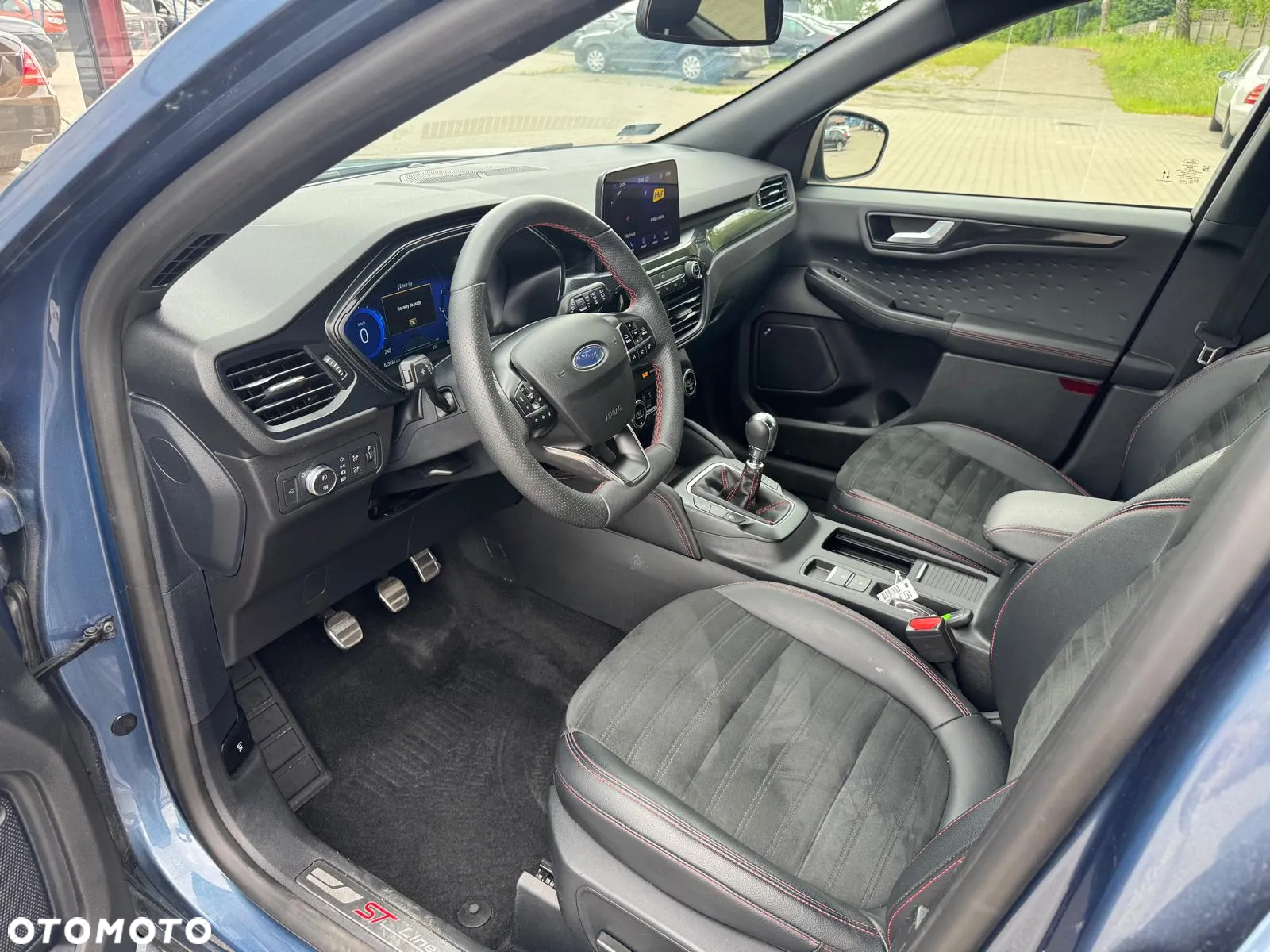 Ford Kuga 2.0 EcoBlue Hybrid ST-LINE - 16