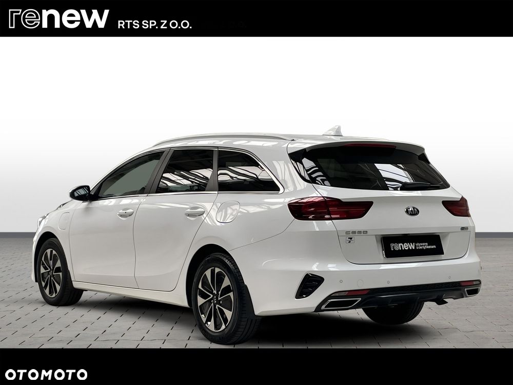 Kia Ceed 1.6 GDI PHEV L DCT - 4
