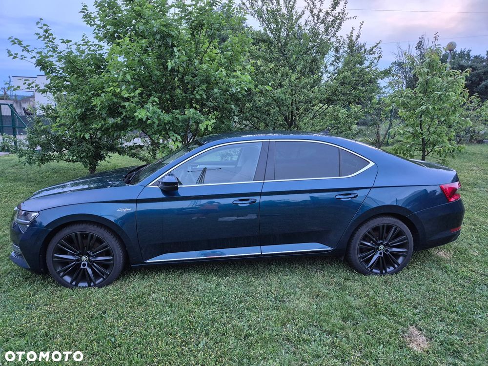 Skoda Superb 2.0 TDI SCR L&K DSG - 9