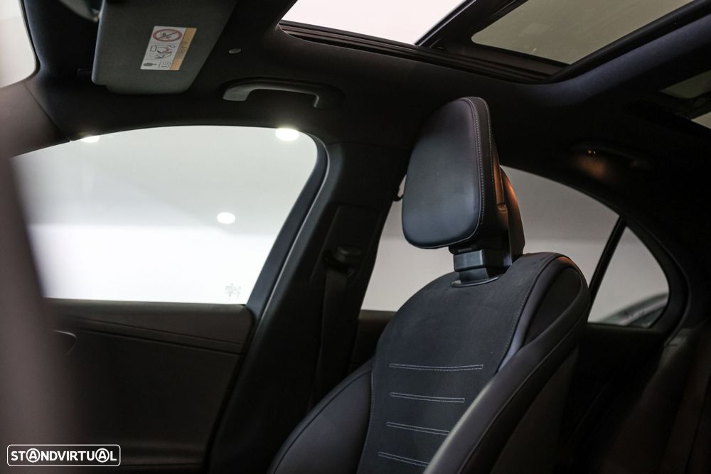 Mercedes-Benz C 300 de AMG Line - 31