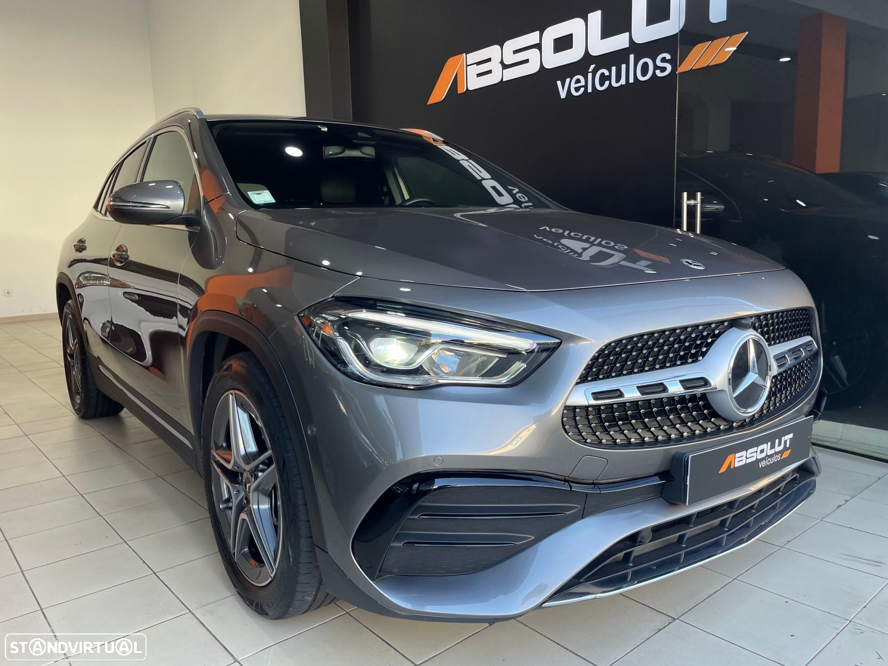 Mercedes-Benz GLA 180 d AMG Line - 1