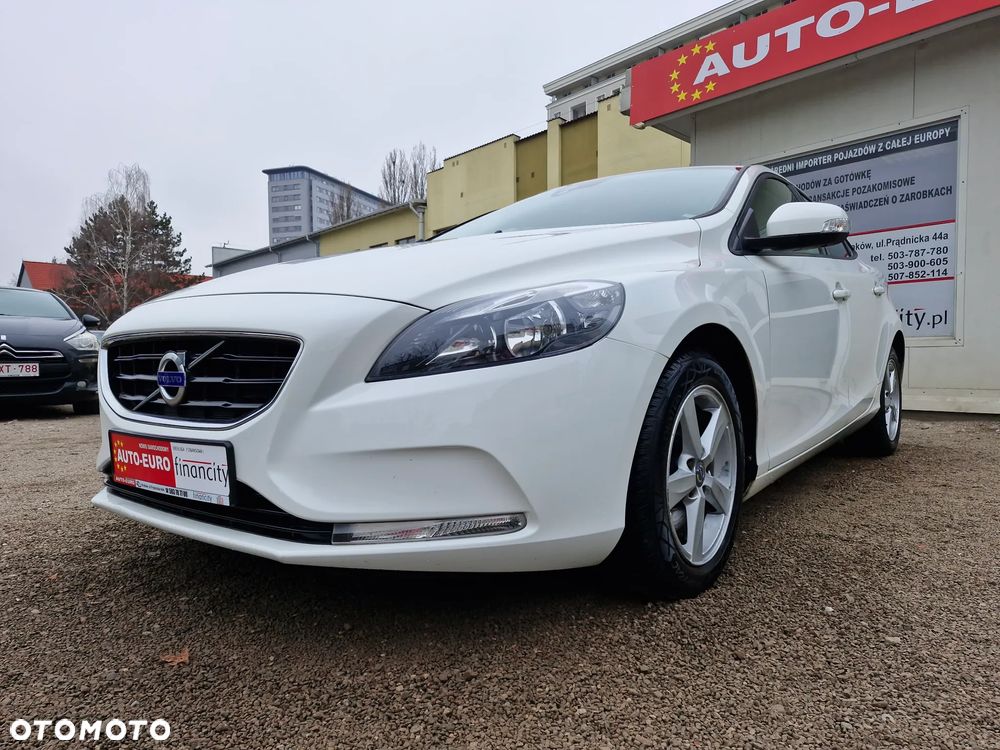 Volvo V40 T2 - 1