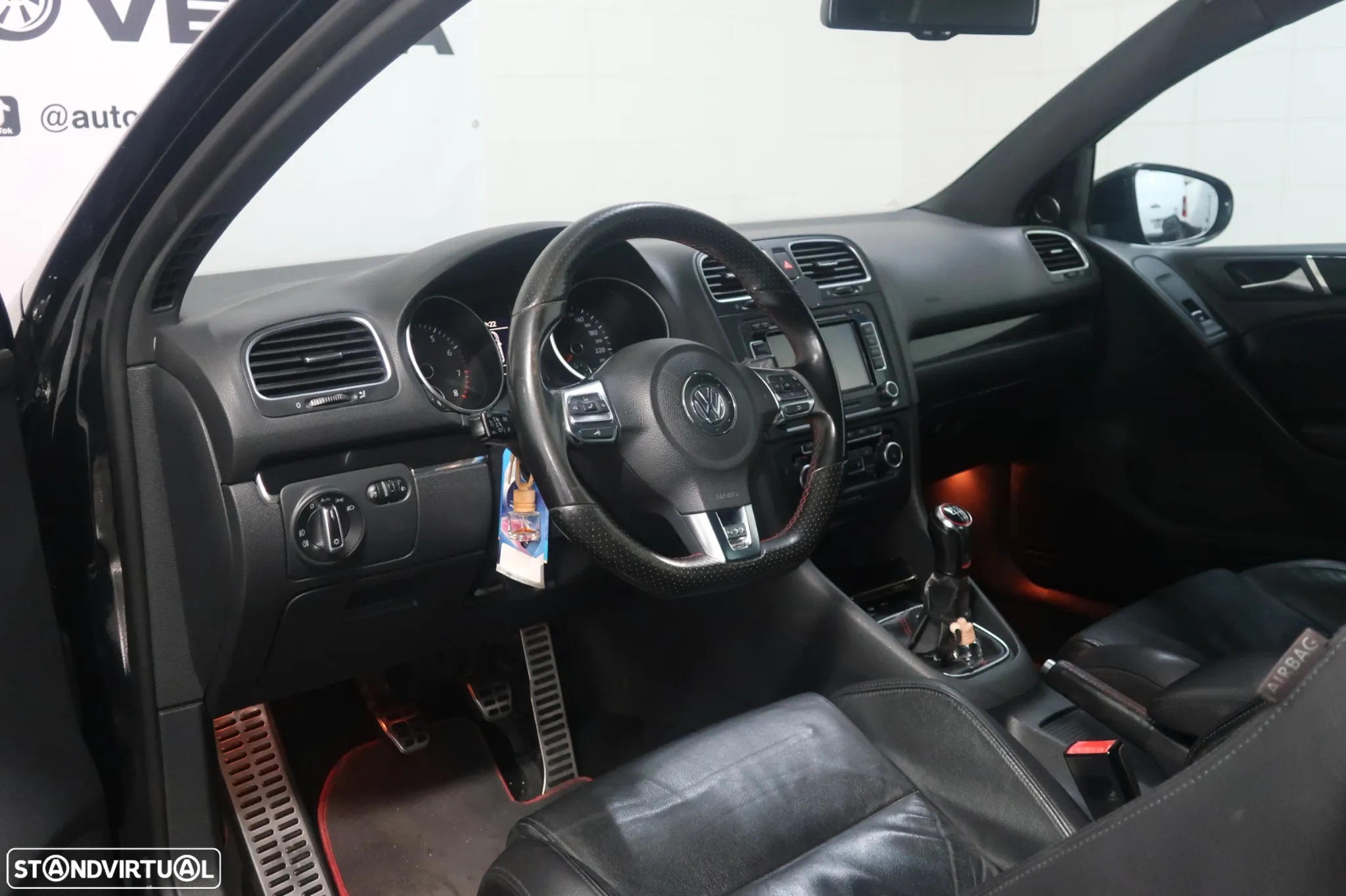 VW Golf 2.0 GTI - 9