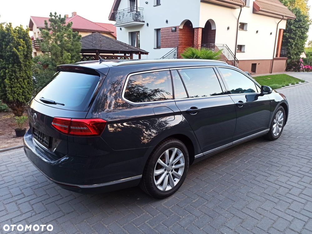 Volkswagen Passat 2.0 TDI BMT Highline DSG7 - 9