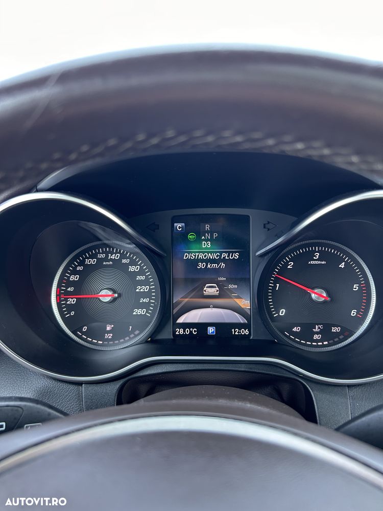 Mercedes-Benz GLC 250 d 4MATIC - 14