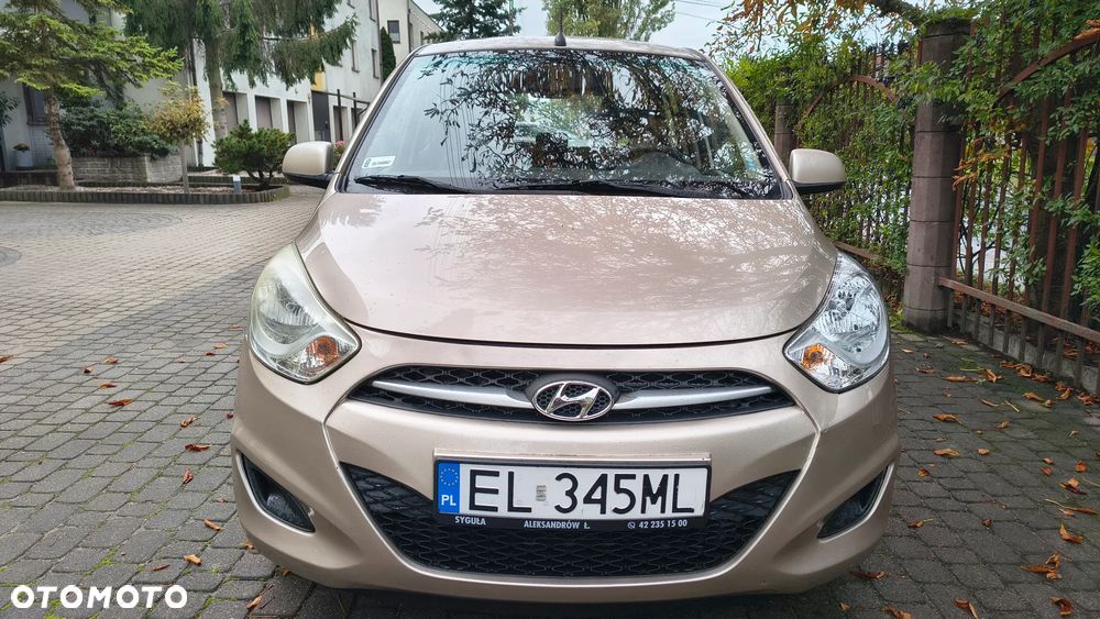 Hyundai i10 1.1 Base - 17