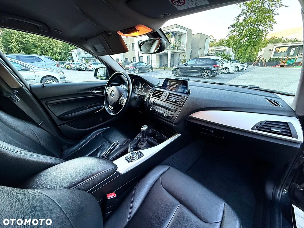 BMW Seria 1 116d DPF - 13