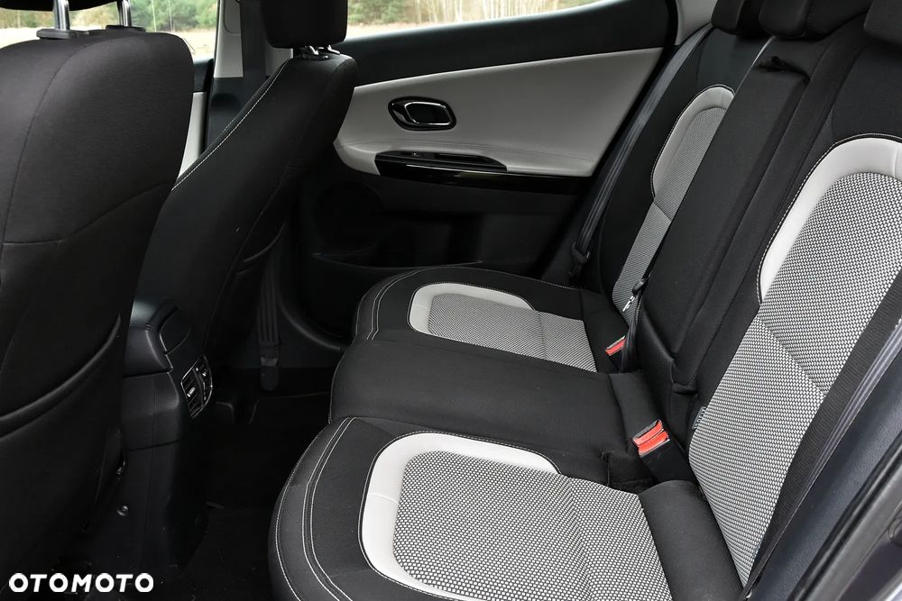 Kia Ceed 1.6 GDI XL DCT - 21